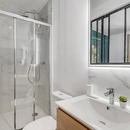 Bed & Breakfast 02 - Confortable Proche Paris Et Transports Avec Tv Wifi *